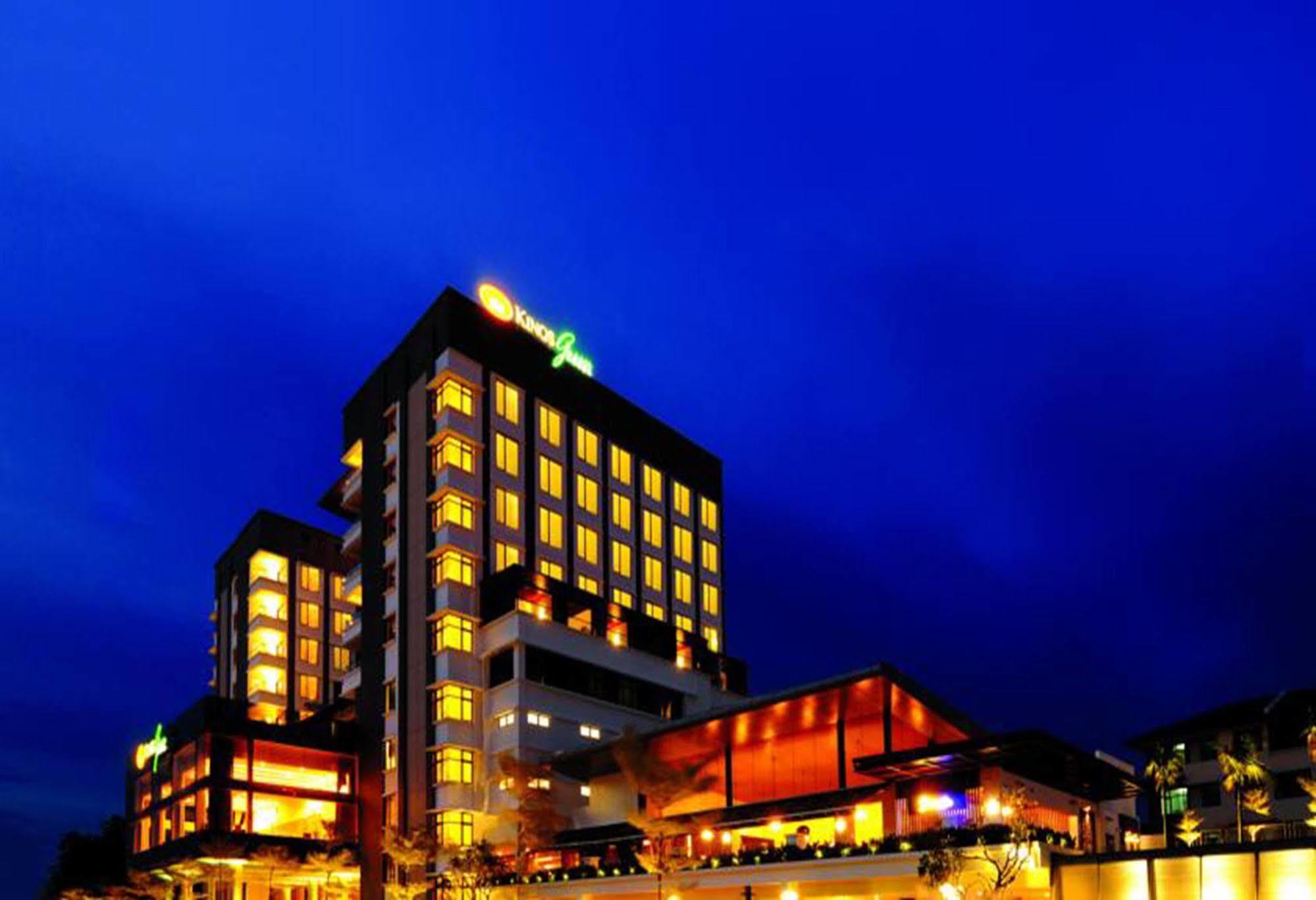 Kings Green Hotel City Centre Melaka Экстерьер фото